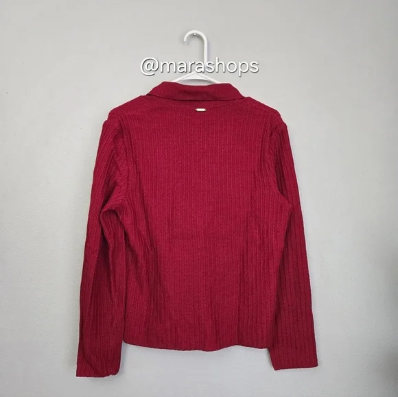 St. John Red Knit 1/2 Button Sweater - Picture 4 of 4